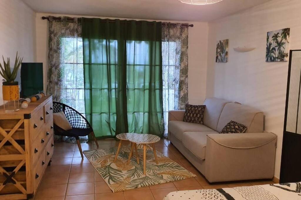 Studio cosy, vue sur mer villages vacances Sainte anne chèques vacances acceptés Esterno foto