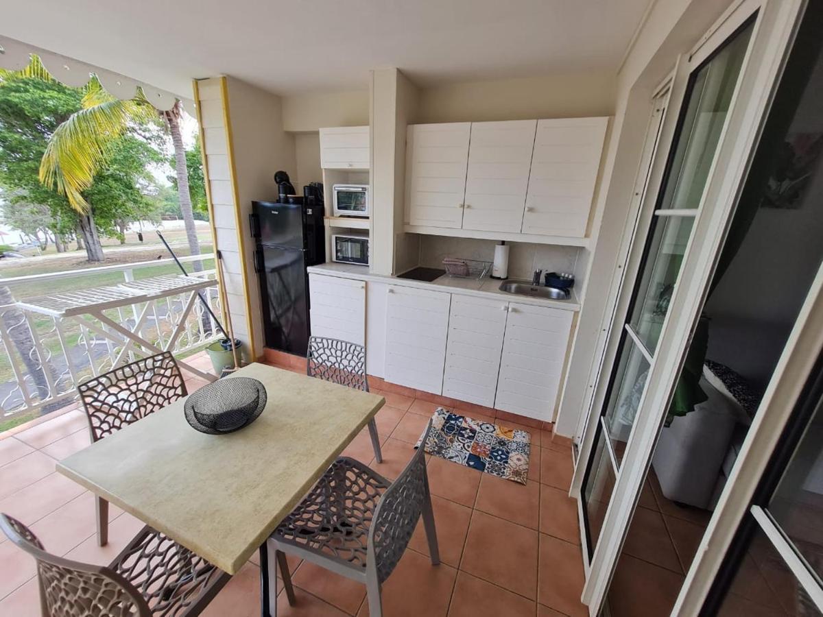 Studio cosy, vue sur mer villages vacances Sainte anne chèques vacances acceptés Esterno foto